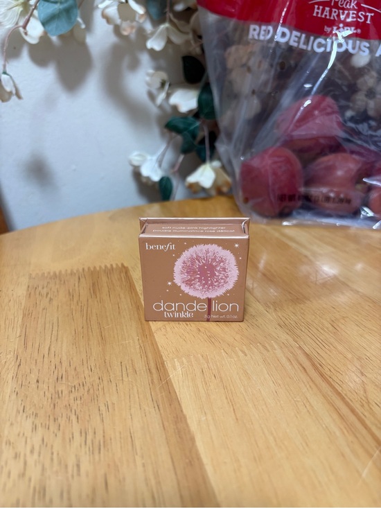 Benefit Other - Benefit DANDELION TWINKLE Soft Nude Pink Highlighter 0.1oz Full Size BNIB, NEW